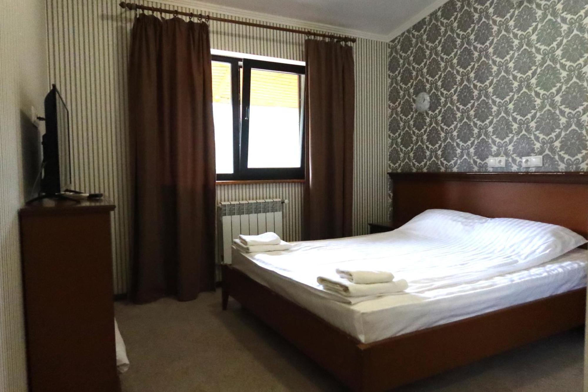 Carivka Hotel Esterno foto