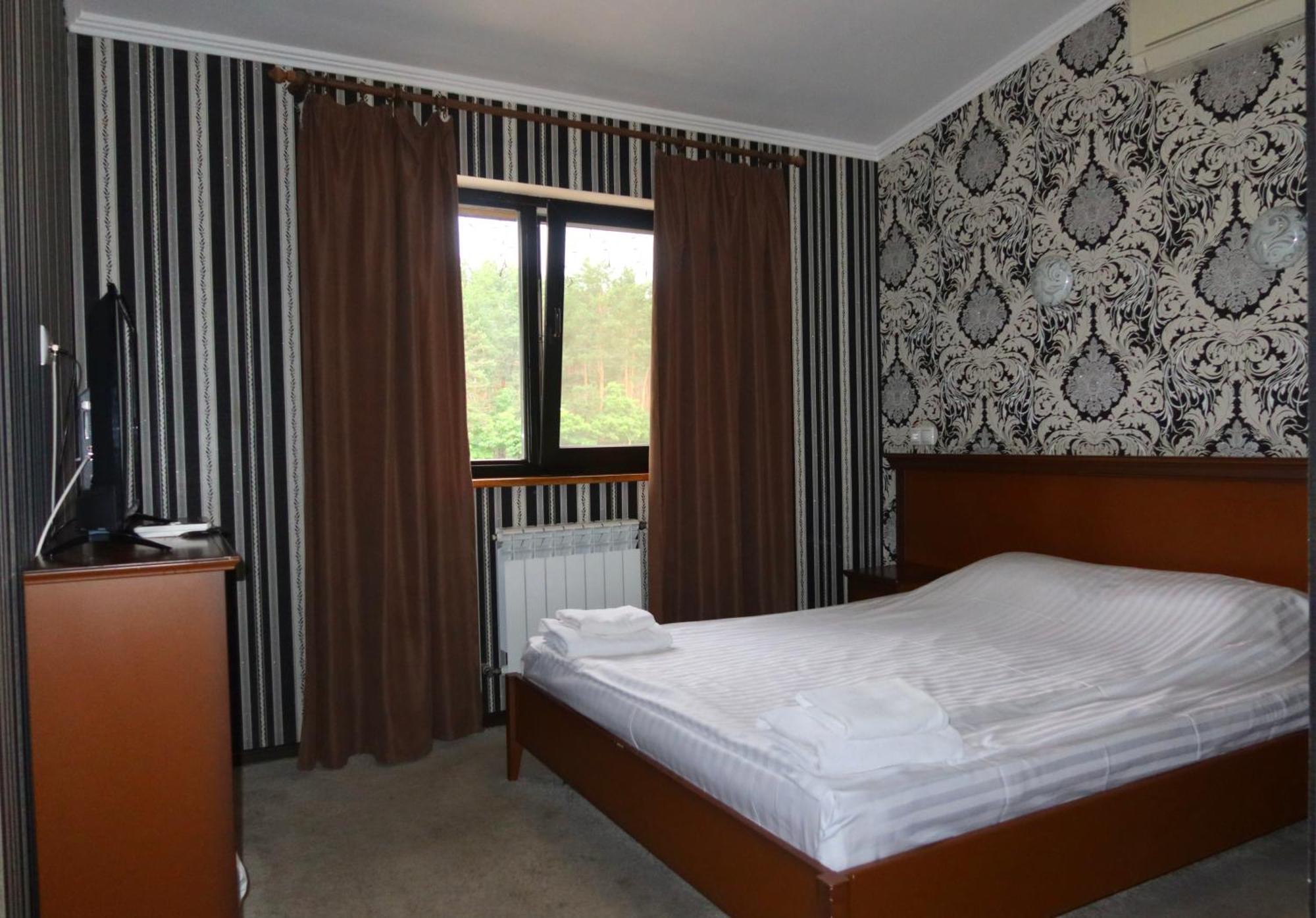 Carivka Hotel Esterno foto