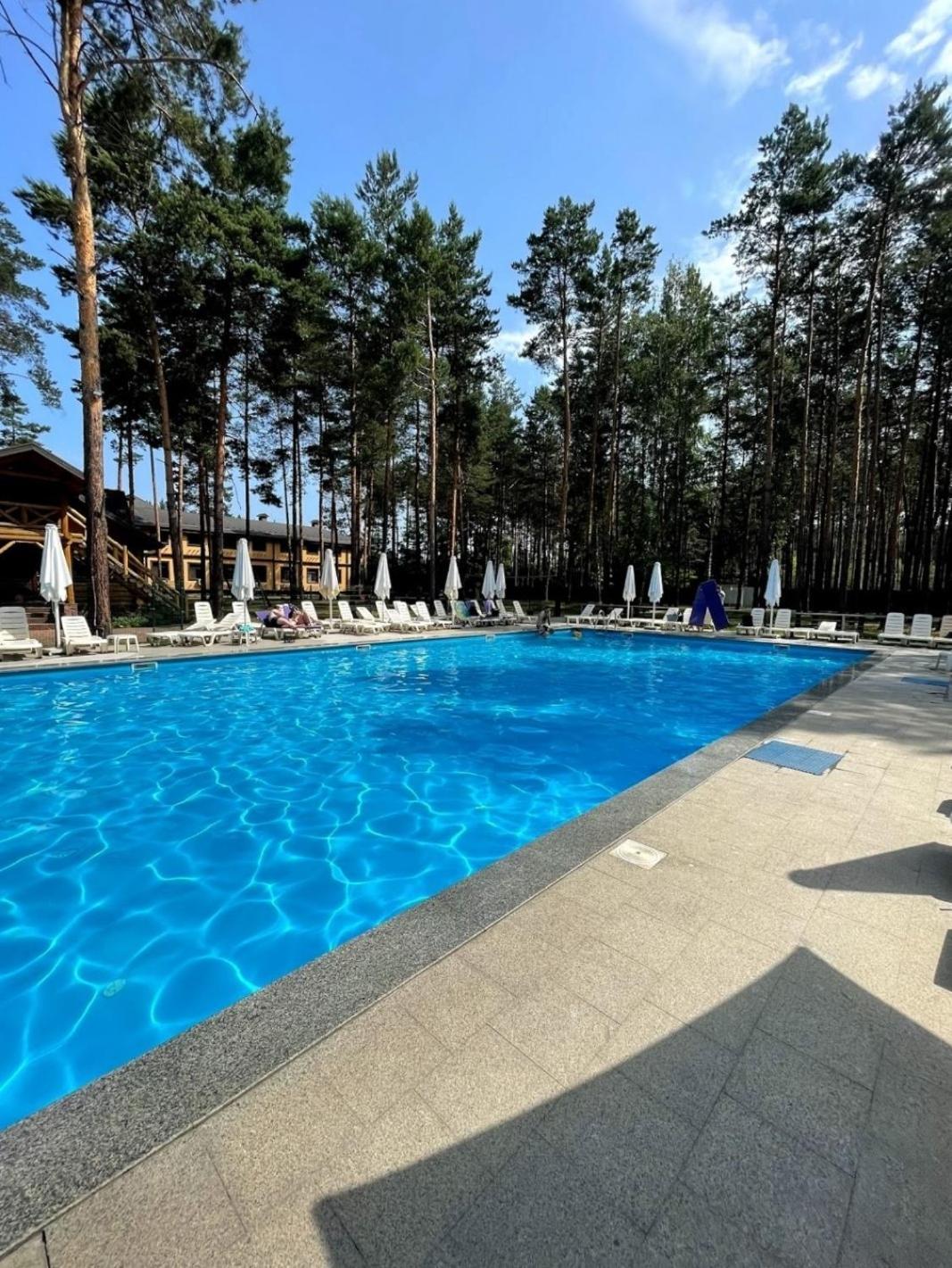 Carivka Hotel Esterno foto