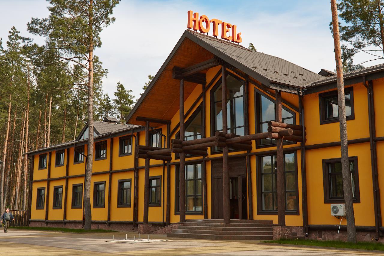 Carivka Hotel Esterno foto